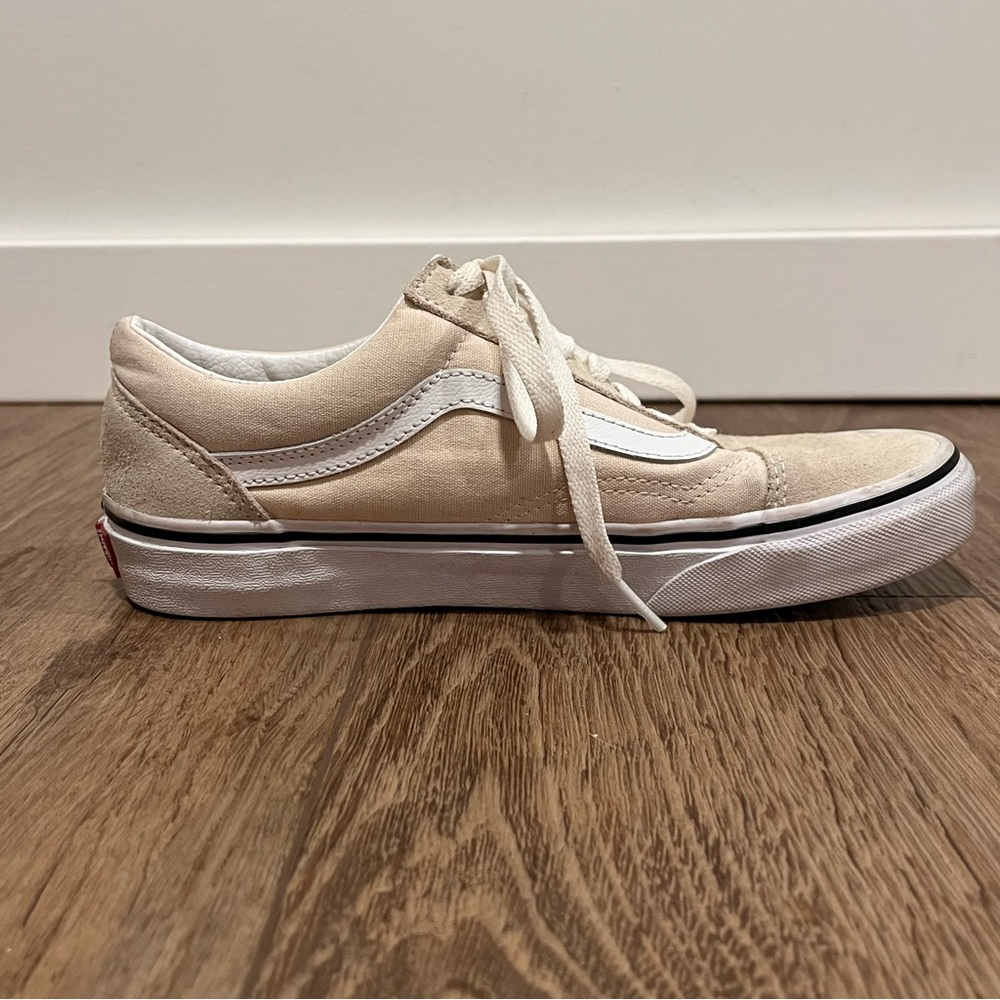 Vans Creme Suede Old Skool Sneakers - Picture 8 of 13
